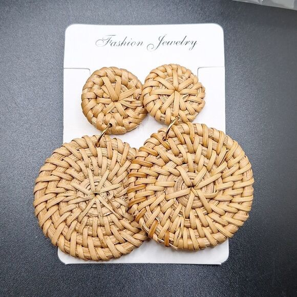 HANDMADE straw macrame earrings - Picture 1 of 5